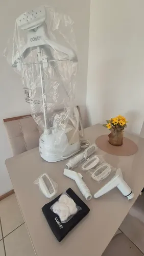Passadeira a Vapor Conair Polishop CompleteSteam com Acessórios - Excelente Estado