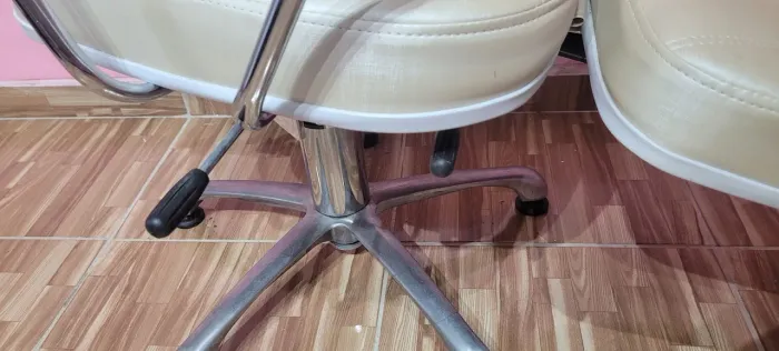 Cadeira de salao hidráulica