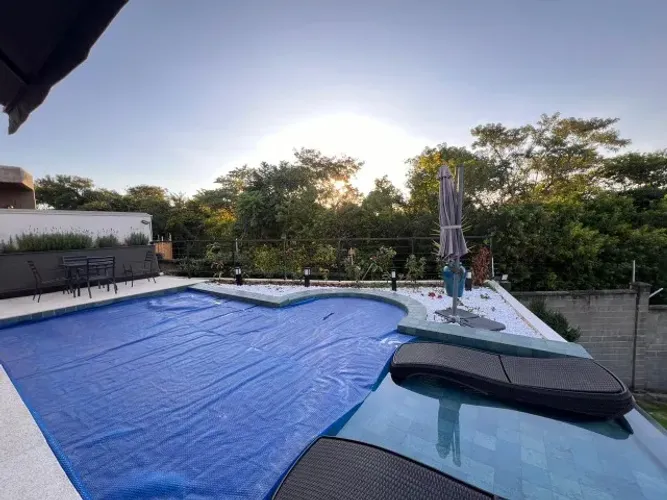 Casa Venda ou Locação Alphaville Nova Esplanada 1 - 402m2 terreno 820m2 - TODA IMOBILIADA