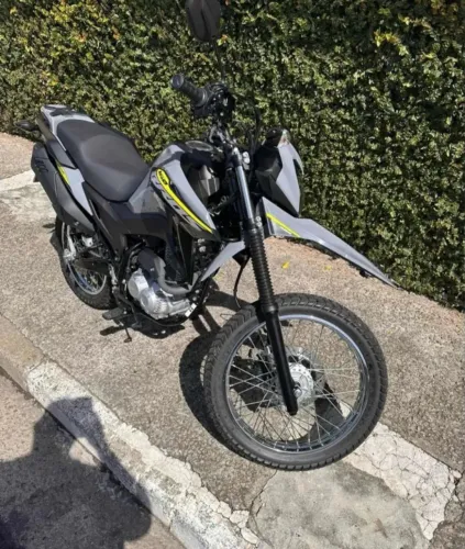 VENDO: HONDA NXR BROS160 2025