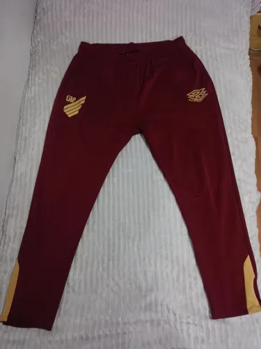 Calça Umbro Athletico Paranaense Treino 2025 Bordô