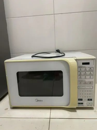 Microondas Midea Live 30L 220v
