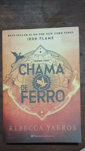 Livro Chama De Ferro - Rebecca Yarros