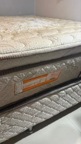 Cama king Size Pelmex