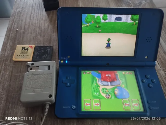 Nintendo DSI XL