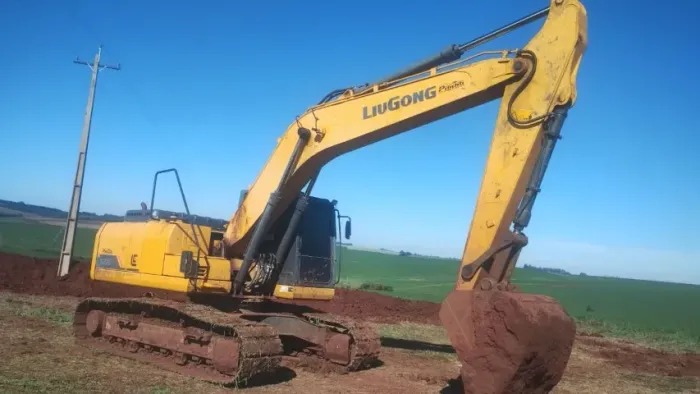 Escavadeira Hidráulica Liu Gong 922 Ano 2024  4.000 Horas