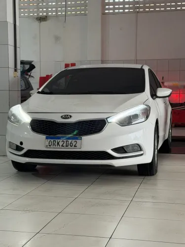 Kia Motors Cerato 1.6 16V Flex Aut. 2015