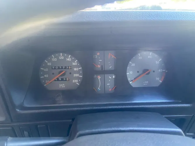 Chevrolet Monza GLS/ Hi-tech 2.0 EFI 2P E 4P 1994