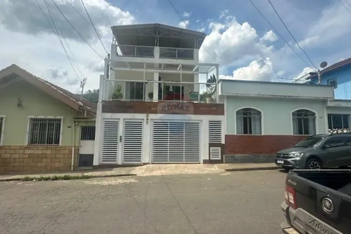 Excelente casa à venda em Matias Barbosa  MG