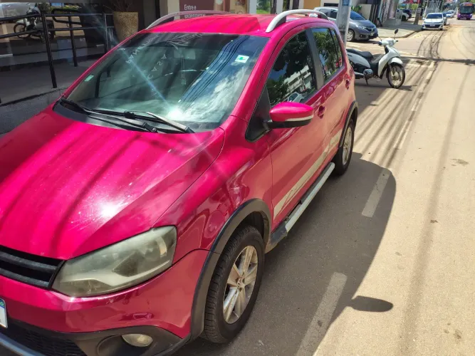 Volkswagen Crossfox 1.6 MI Total Flex 8V 5P 2011