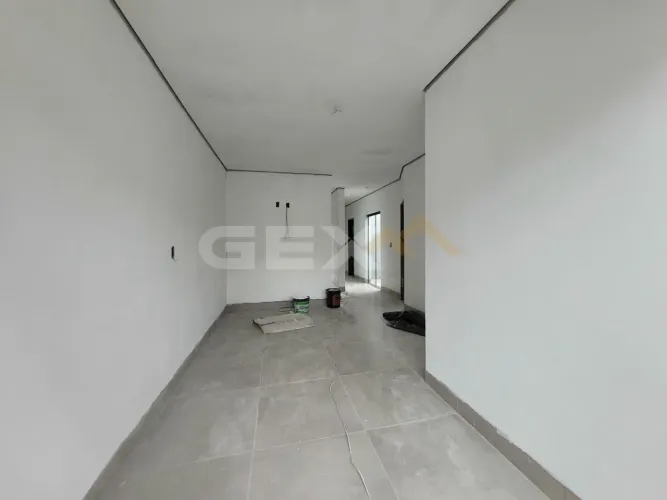 Casa à Venda com 03 Quartos no Bairro Dona Quita em Divinópolis MG.