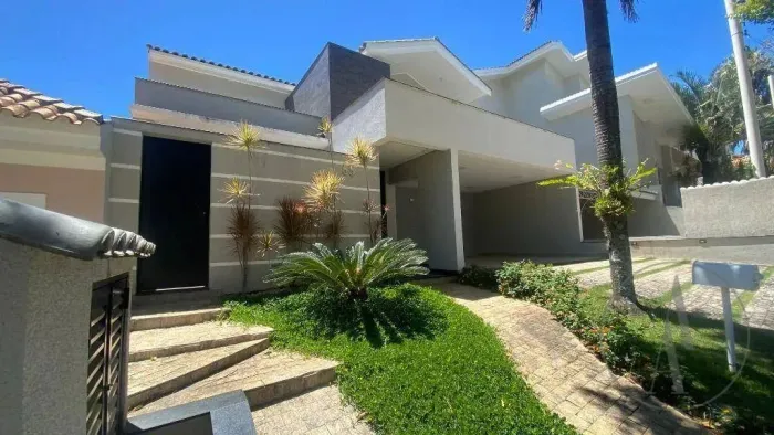 Casa à Venda Condomínio Tivoli Park - Parque Campolim