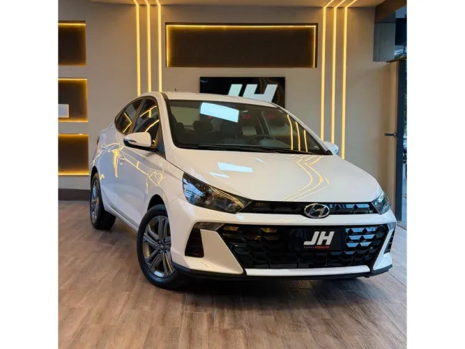 Hyundai HB20S Com. Plus Tech 1.0 TB Flex 12V AUT 2025