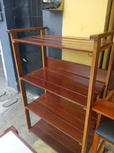 Estante multiuso 4 prateleiras grandes em madeira