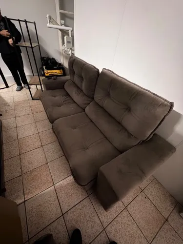 Sofá retrátil 4 Lugares Suede Marrom