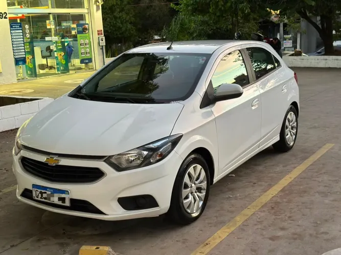 Chevrolet Onix Hatch LT 1.4 8V Flex Aut. 4P 2018