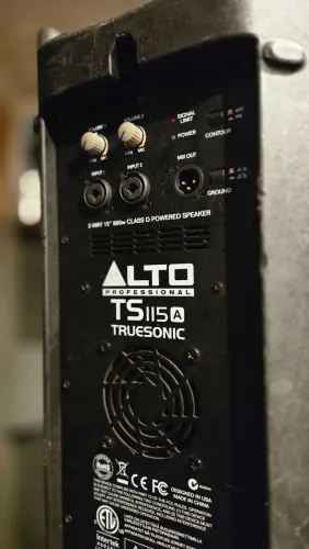 Par de Caixa Ativa ALTO TS112A 800RMS reais 