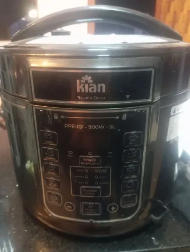 Panela de pressão elétrica