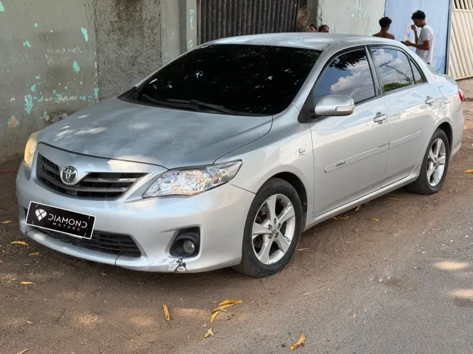 Toyota Corolla XEI 2.0 Flex 16V Aut. 2012