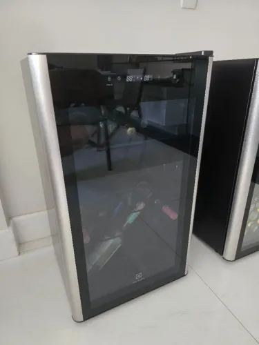 Adega Electrolux 29 Garrafas Dual Zone