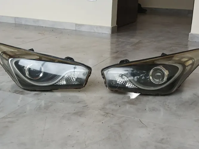 Farol carro HB20 2013