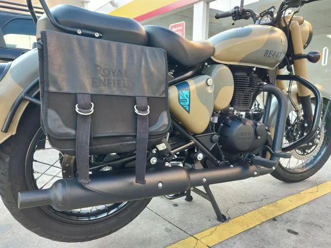 Classic 350 comando sand
