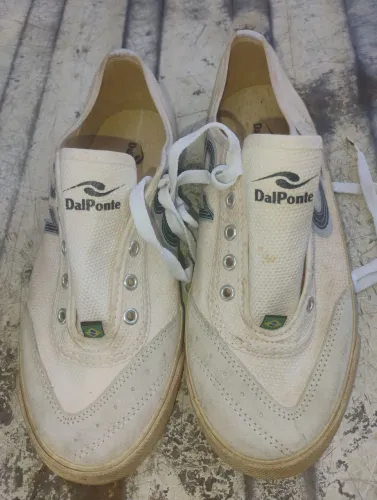 Vendo um sapato dalponte antigo número 39 40