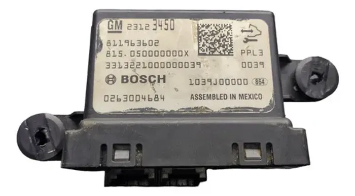 Módulo Estacionamento S10 2.8 2015 