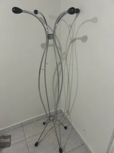 Cabideiro aço 