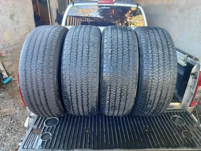 Pneus BRIDGESTONE 255/60 R18 112T
