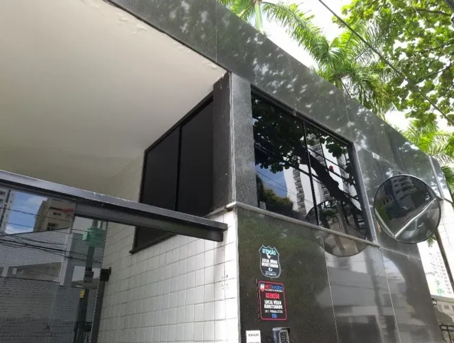 PELÍCULA FUMÊ E BLACKOUT RESIDENCIAL