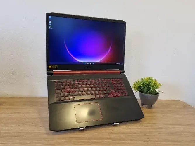 Notebook Acer Nitro 5 AN517-51-50JS - Core i5 | 9ª geração | 512GB SSD | 16GB DDR4 | 17.3'