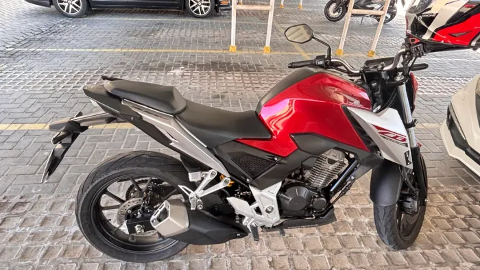 CB Twister 300 ABS - 2025/2026 único dono