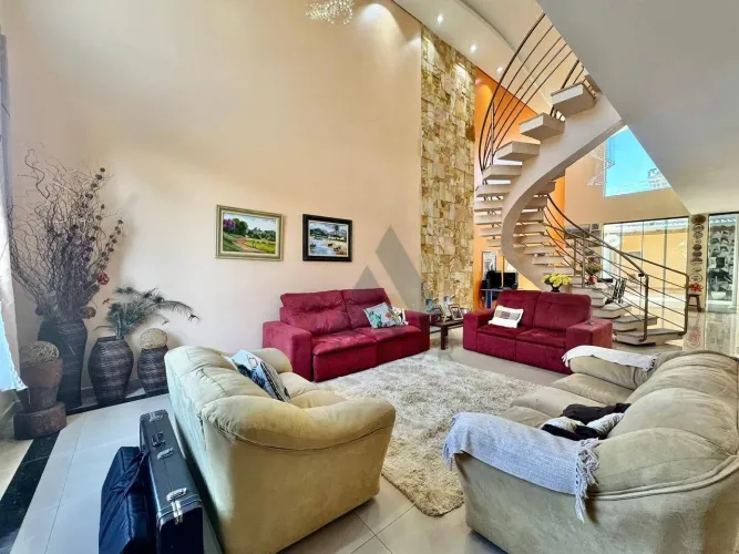 Sobrado com 4 quartos, venda ou aluguel - Residencial Ouroville - Itapetininga/SP