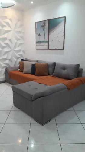 Sofá com diva - luxuoso e confortável 