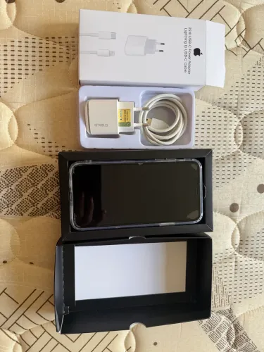 iPhone 11 Pro Max 256 gb. Estado de novo.