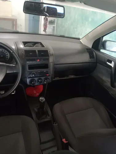 Volkswagen Polo Sedan 1.6 MI Total Flex 8V 4P 2009