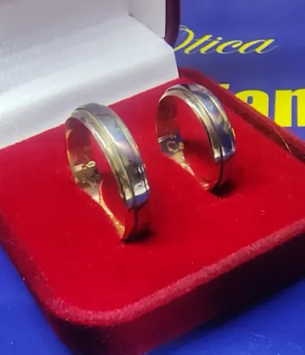 Alianças Bodas de Prata Ouro 18 Kilates Peso 6.20 Gramas 5.10 mm Maciço