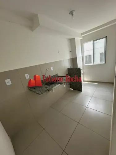 Alugo excelente apartamento no Condomínio Sevilha Residence.