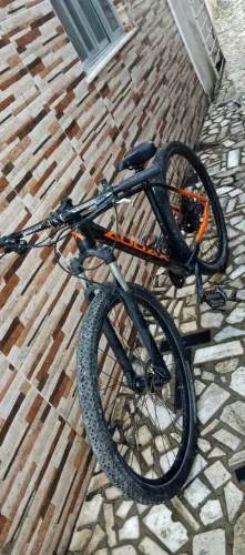 Bicicleta aro 29 audax com grupo sram nx