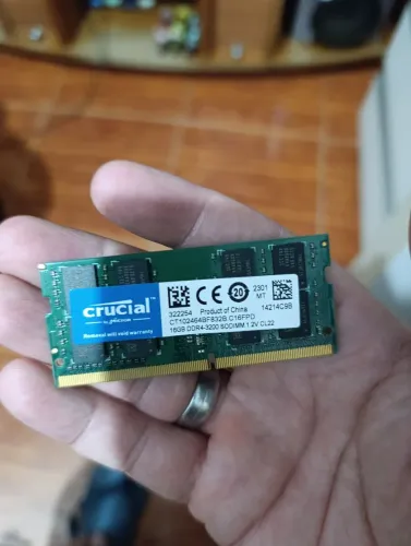Pente de memória DDR4 16GB
