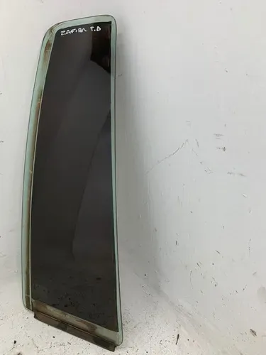 Vidro Pequeno Porta Traseira Direita Zafira 2012