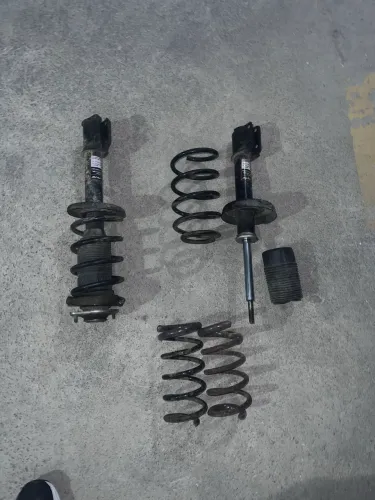 Suspensão Celta/Corsa