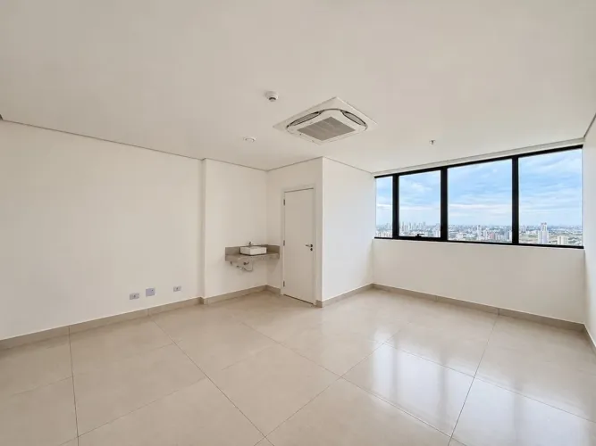 Sala à venda em Maringá, Jardim Alamar, com 44.89 m², Unique Medical Center