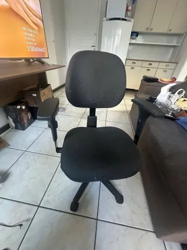 Cadeira escritório giratória