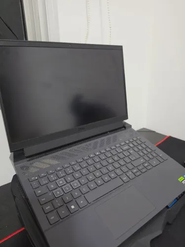 Notebook Dell G15 5530 - RTX 4050 32GB RAM