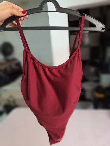 Roupa nova ou seminova