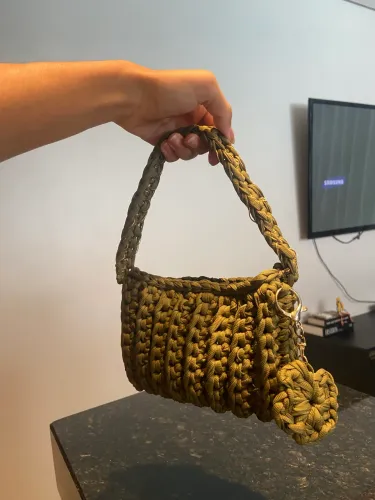 Bolsa charme Crochê 