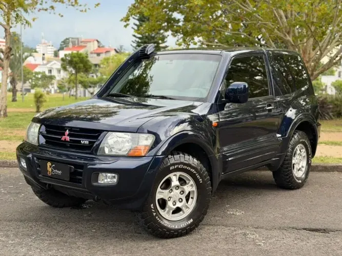 Mitsubishi Pajero GLS 3.5 V6 2P AUT 2002