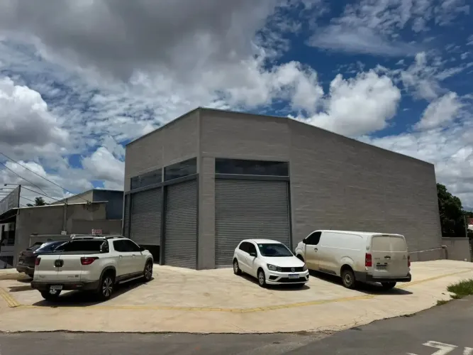 GALPÃO DE ESQUINA PARA LOCAÇÃO  OPORTUNIDADE IMPERDÍVEL codigo: 271634